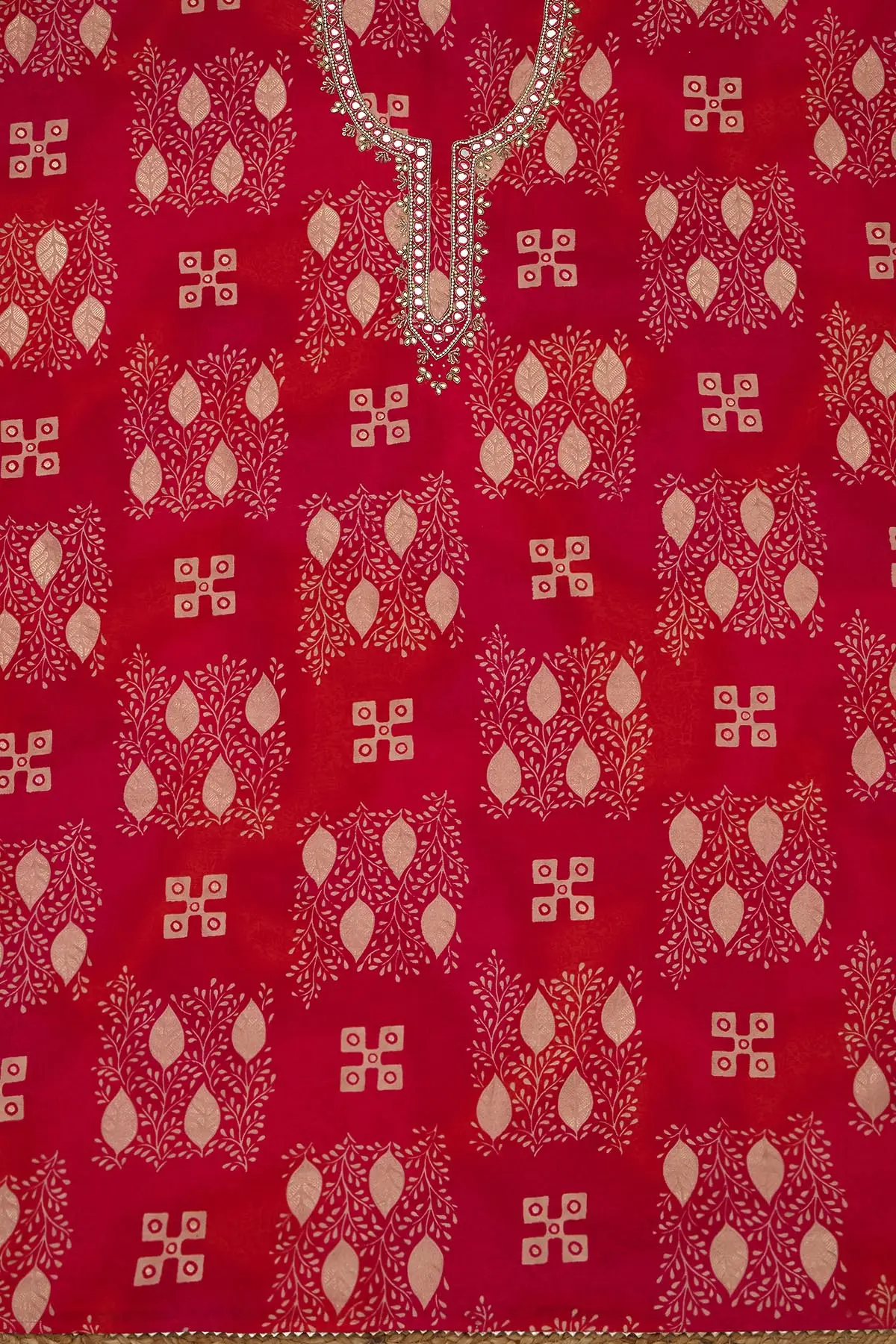 Fuchsia Botanical Print Material - Image 4